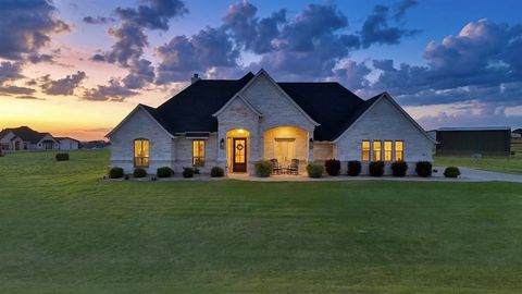 Photo of 3076 Infinity Drive, Weatherford, TX 76087 (MLS # 21233539)
