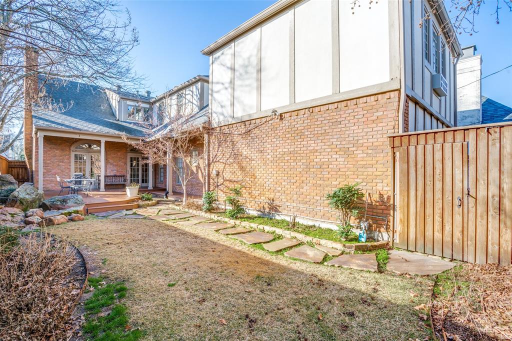 Preston Place 01 - Residential