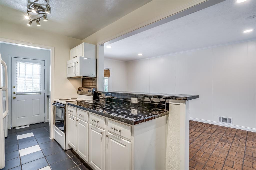 University Annex 2nd Inst - Residential