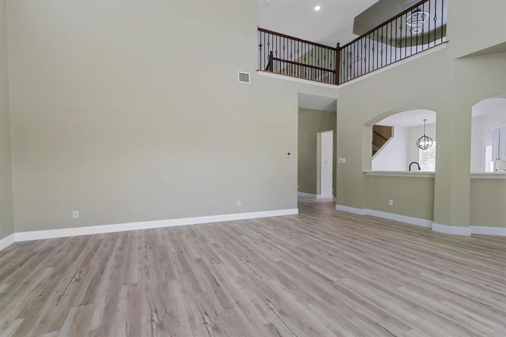 Flower Mound, Texas 75028, United States, 5 Bedrooms Bedrooms, ,3 BathroomsBathrooms,Residential,Active,54703