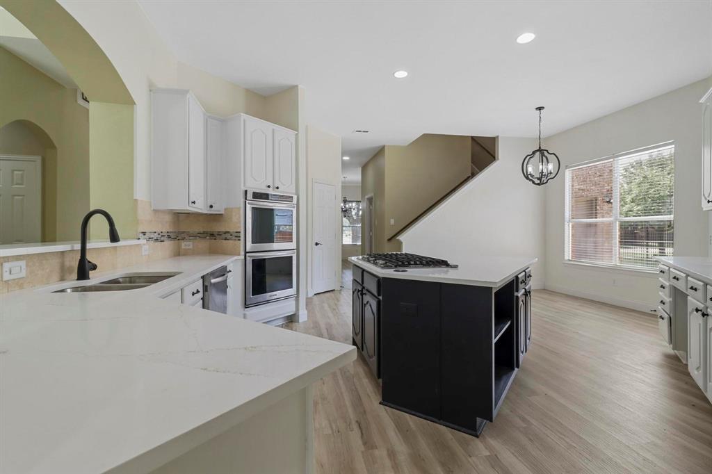 Flower Mound, Texas 75028, United States, 5 Bedrooms Bedrooms, ,3 BathroomsBathrooms,Residential,Active,54703