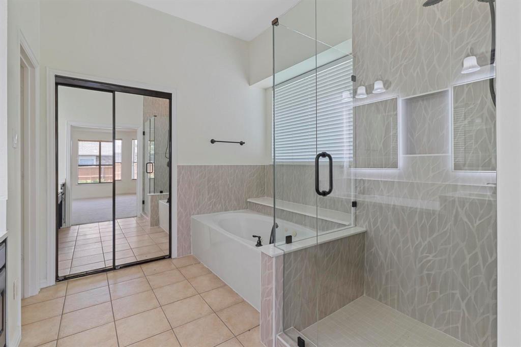 Flower Mound, Texas 75028, United States, 5 Bedrooms Bedrooms, ,3 BathroomsBathrooms,Residential,Active,54703