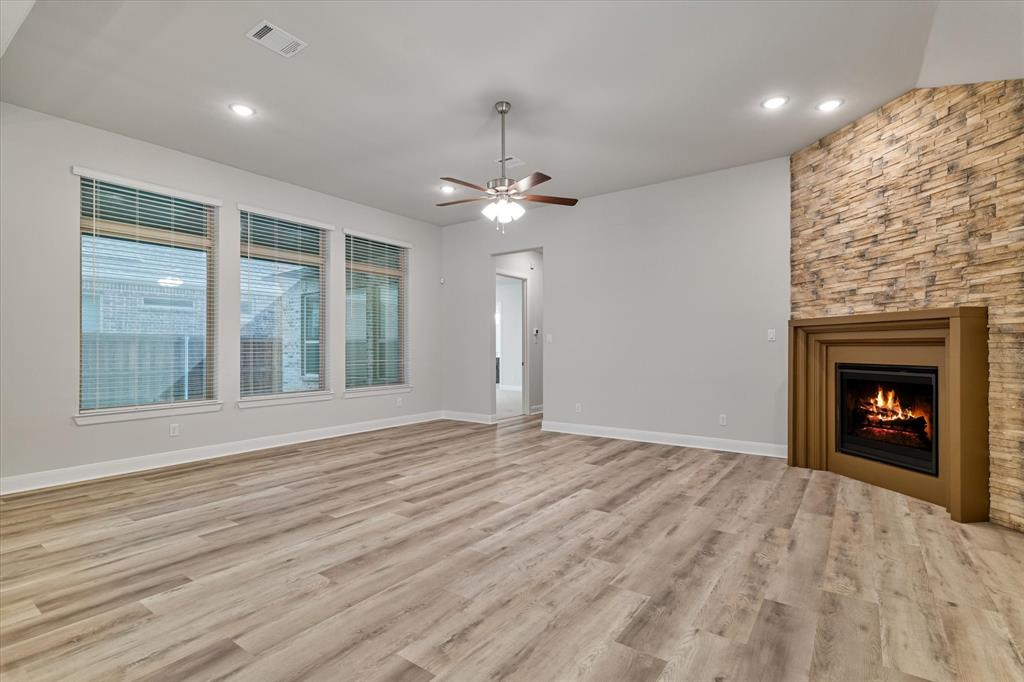 4831 Cypress Thorn Drive