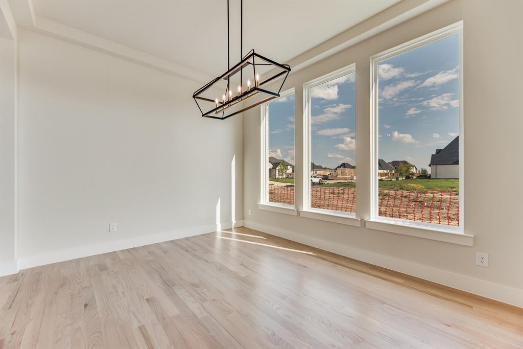 1935 Apple Tree Drive