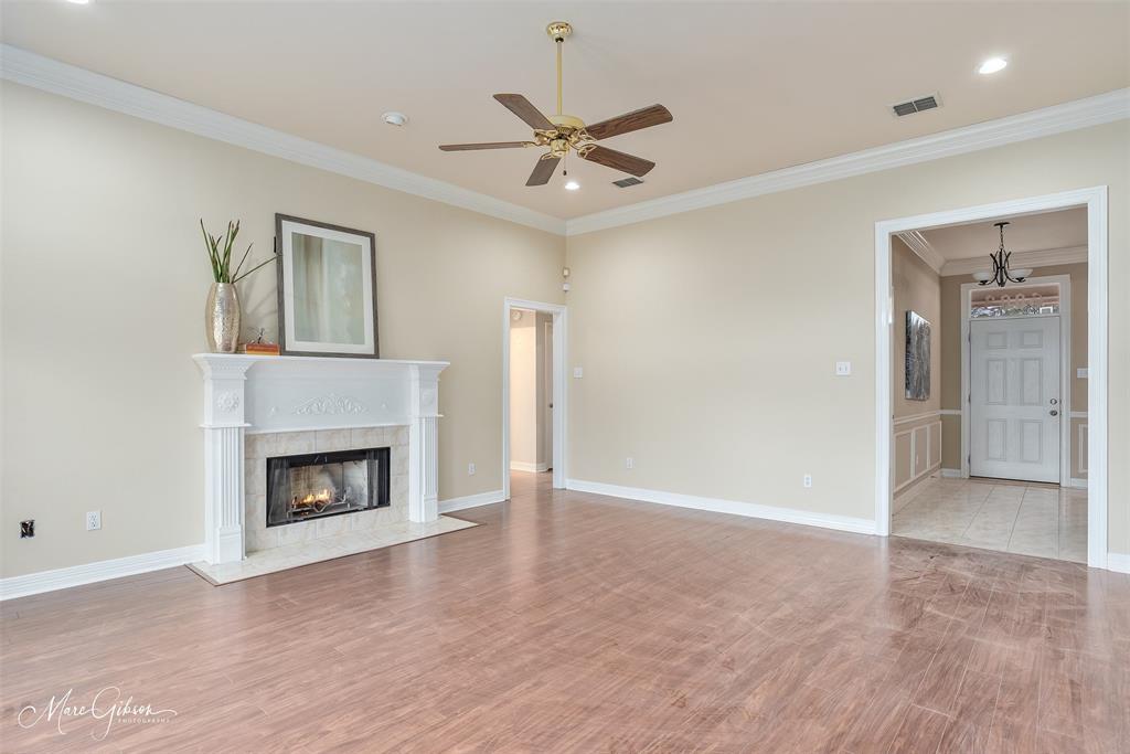 Bossier City, Louisiana 71111, United States, 4 Bedrooms Bedrooms, ,2 BathroomsBathrooms,Residential,Pending,2395