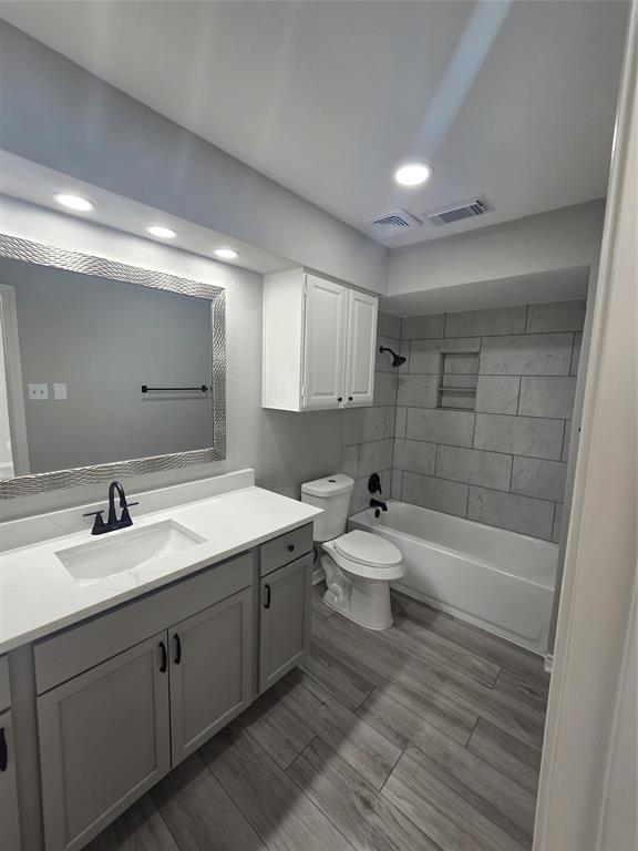 Mockingbird Hill Sec 04 - Residential