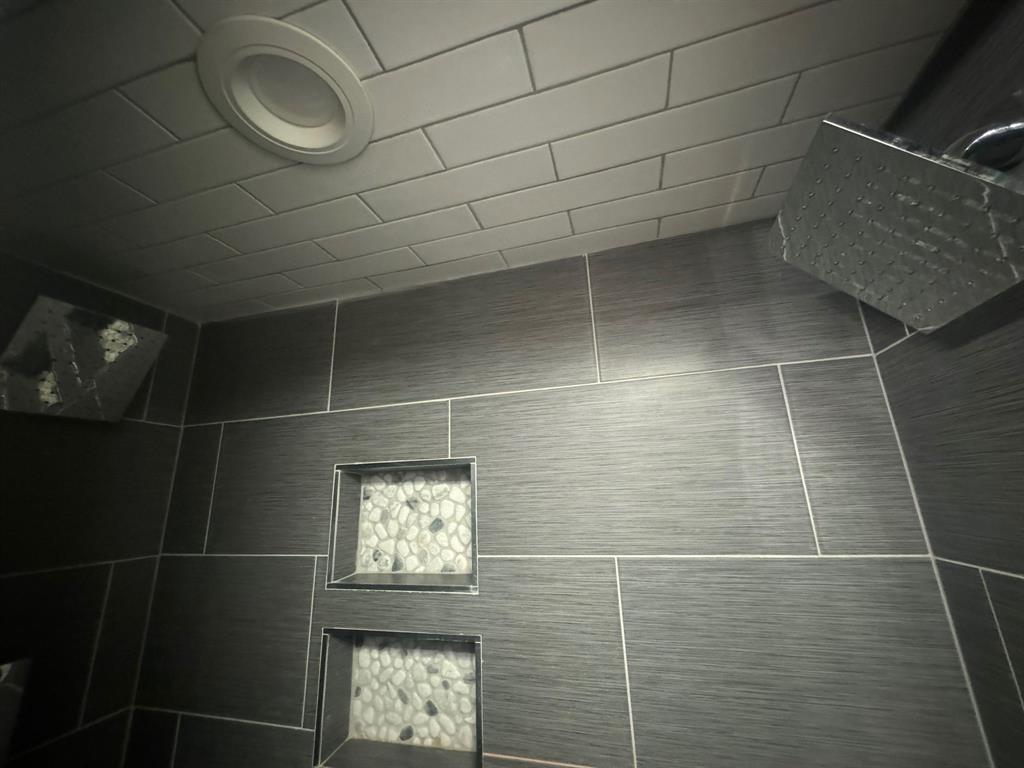 El Camino Real Condo - Residential