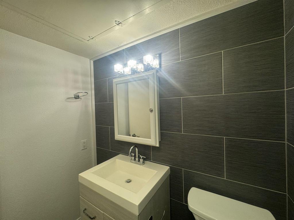 El Camino Real Condo - Residential