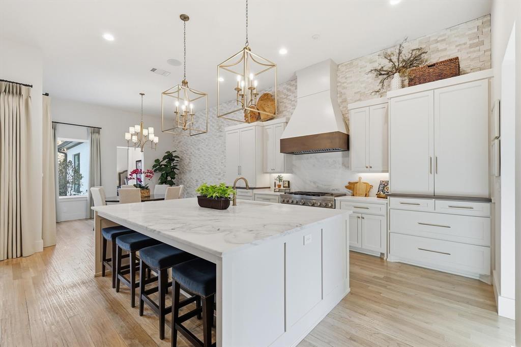 Whisper Rock - Residential