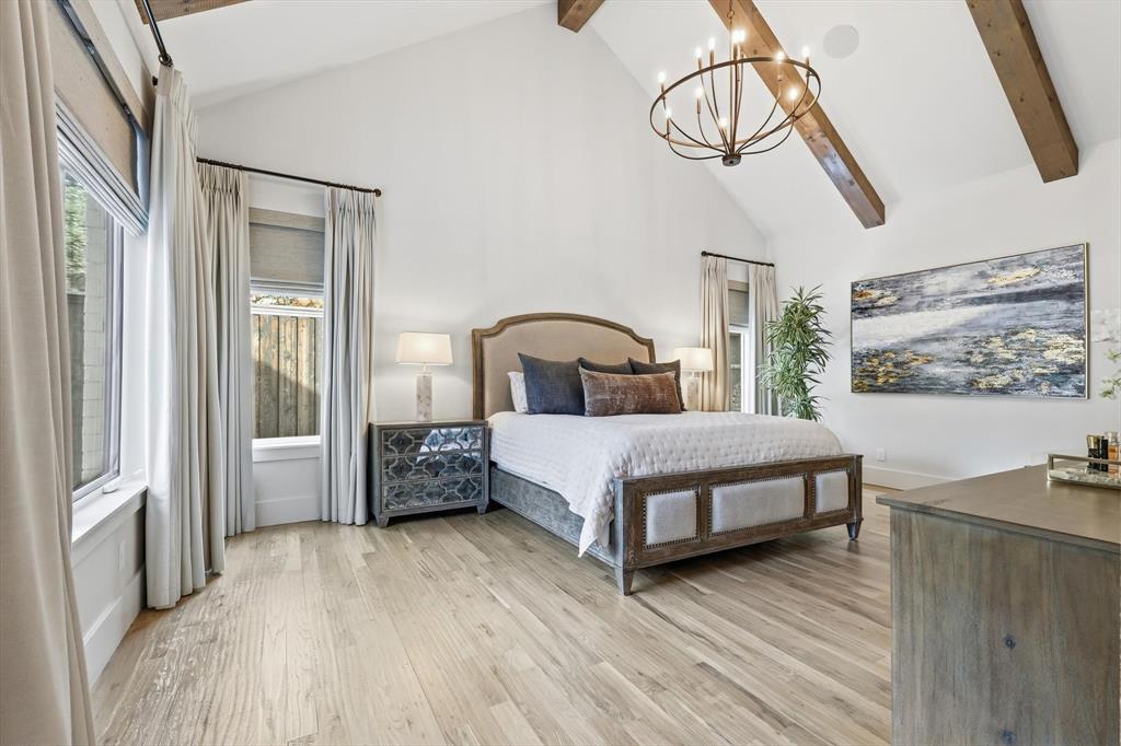 Whisper Rock - Residential