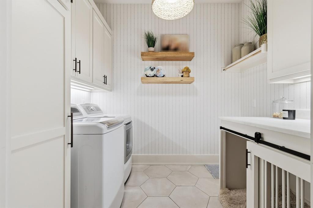 Whisper Rock - Residential