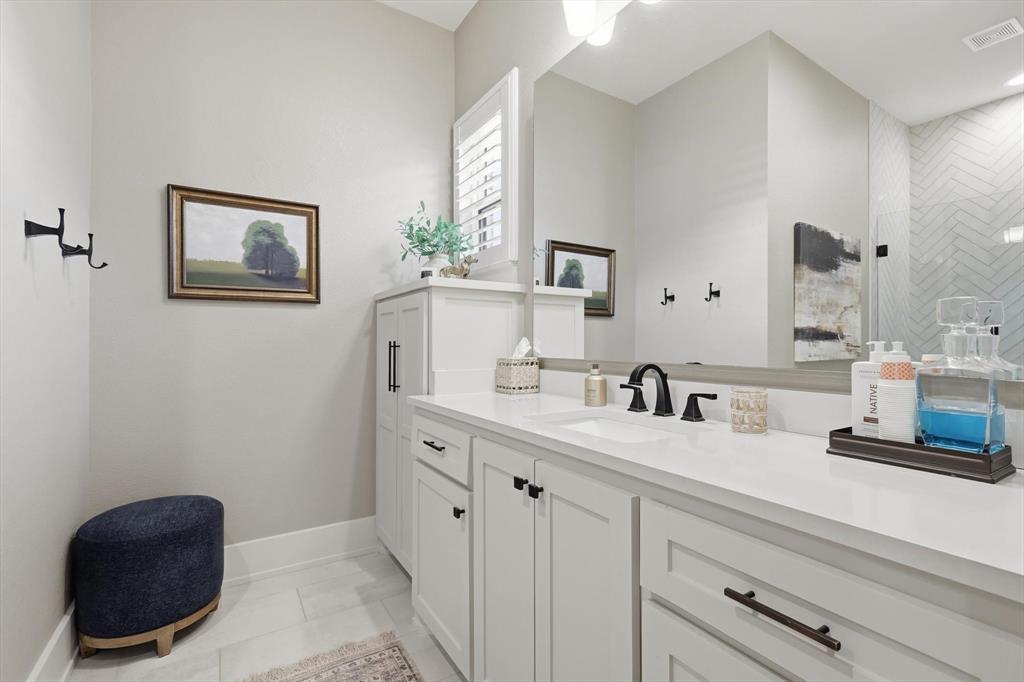 Whisper Rock - Residential