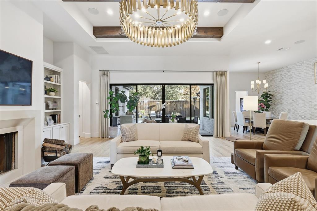 Whisper Rock - Residential