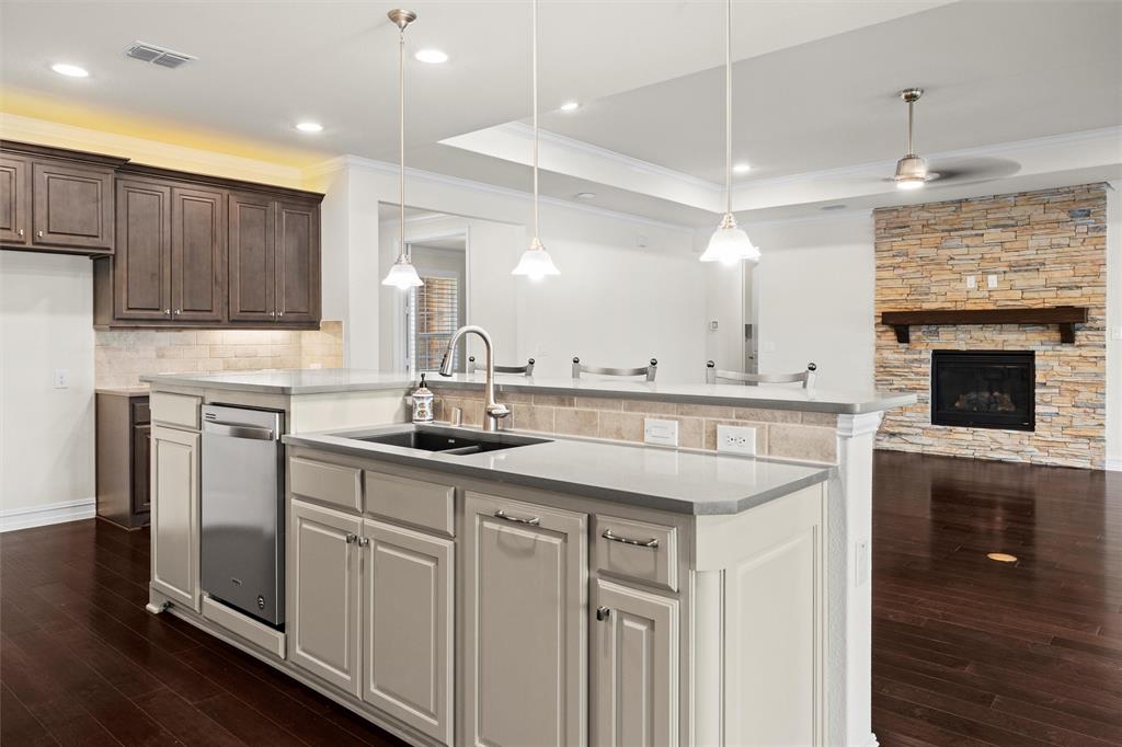 2112 Vista Creek Drive