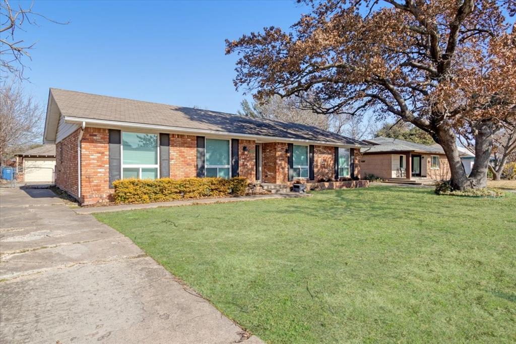 6317 E Lovers Lane