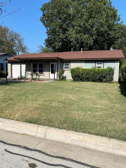 A home in Burleson