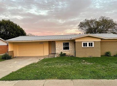 3921 Bonnie Drive Fort Worth TX 76116