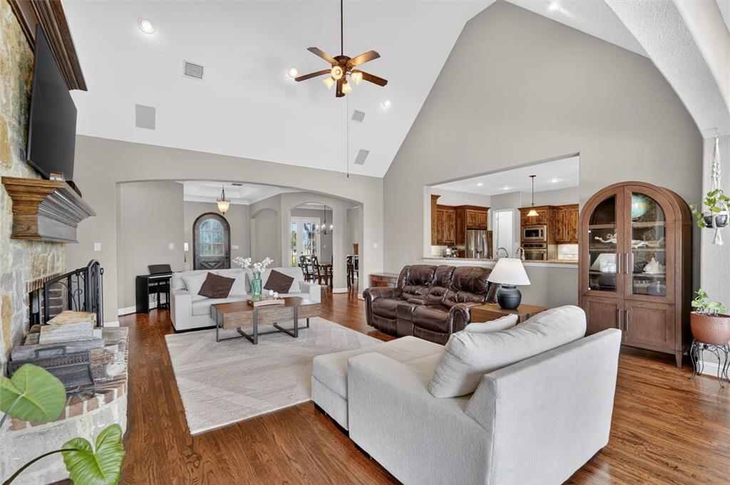 2090 Chatfield Lane