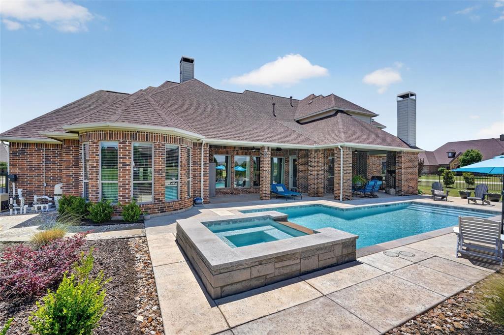 2090 Chatfield Lane