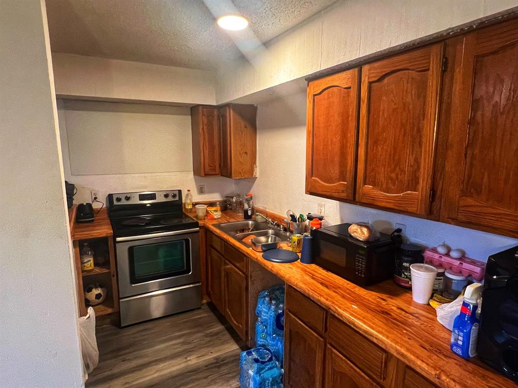 3022 Forest Lane 402