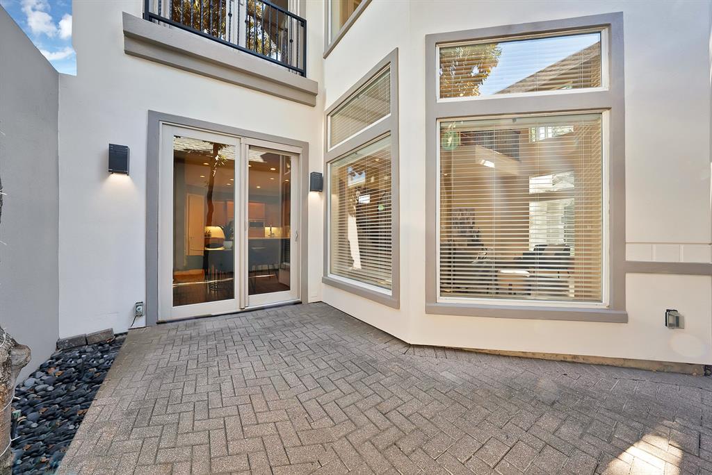 Rawlins Square - Residential