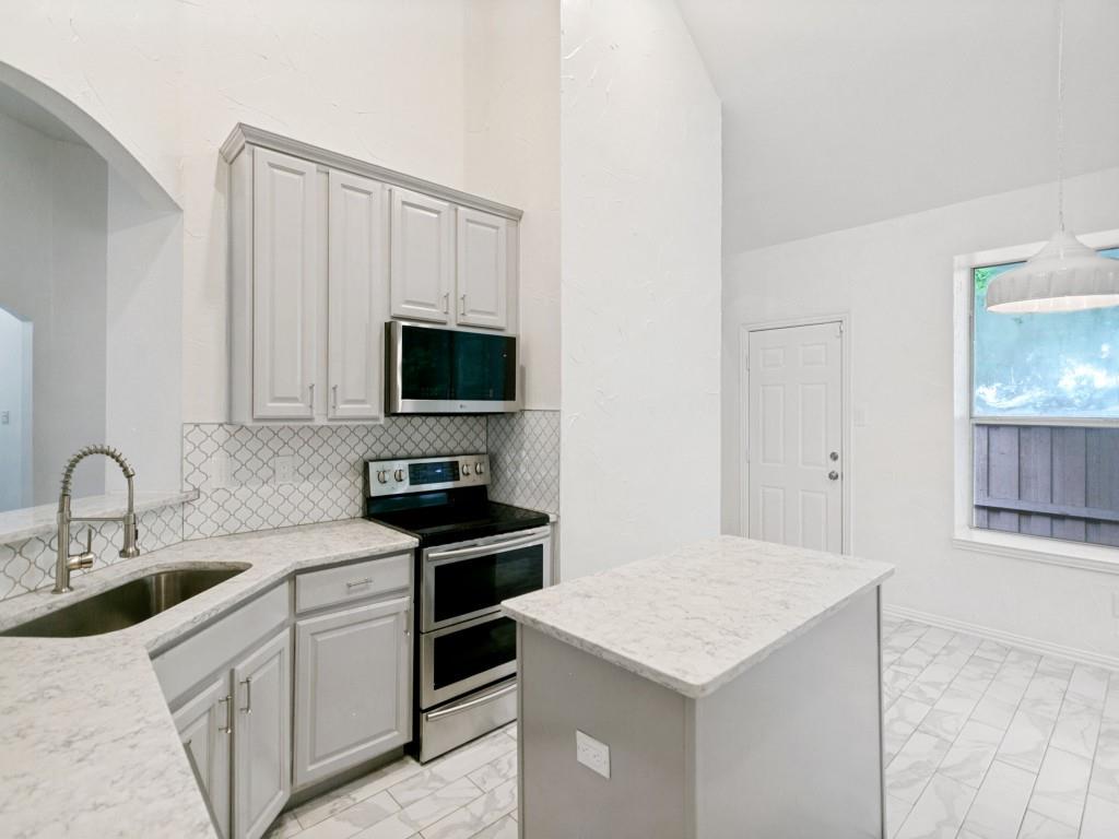 Enclave At Stonebridge Ranch - Residential