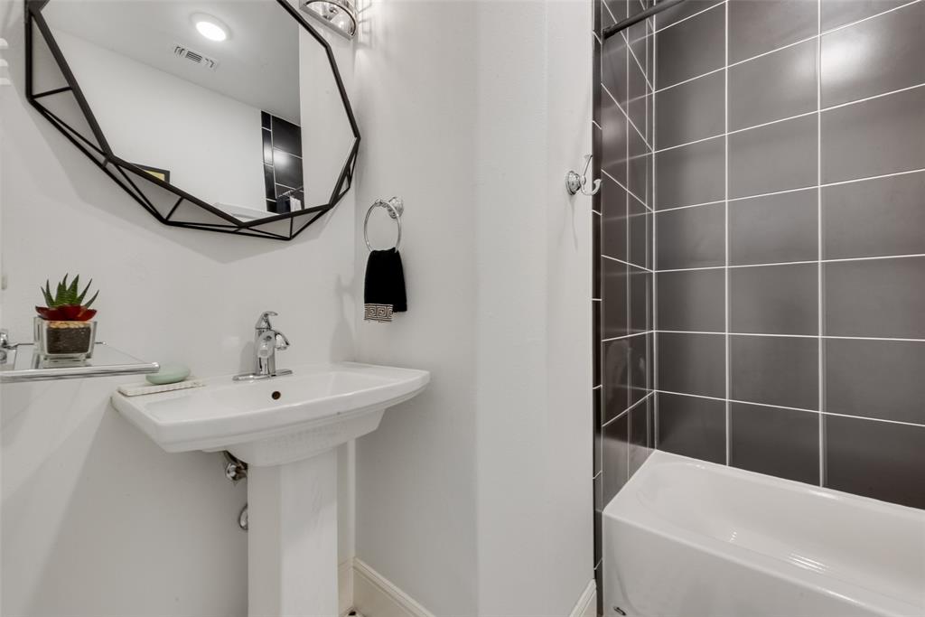 Grand Harbor On Lake Bridgeport - Residential