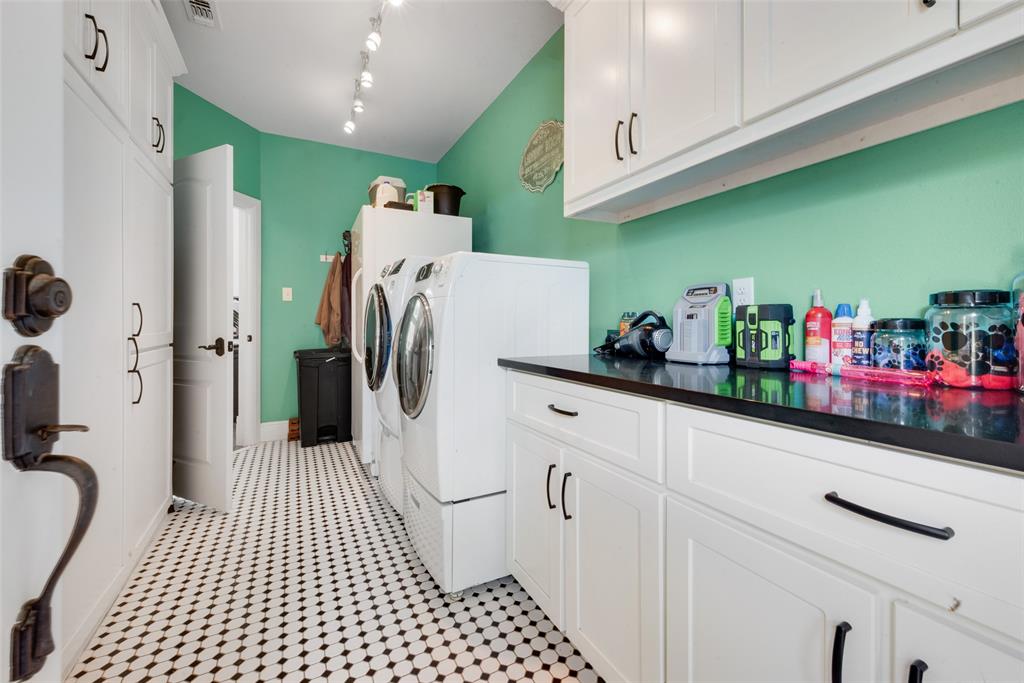 Grand Harbor On Lake Bridgeport - Residential