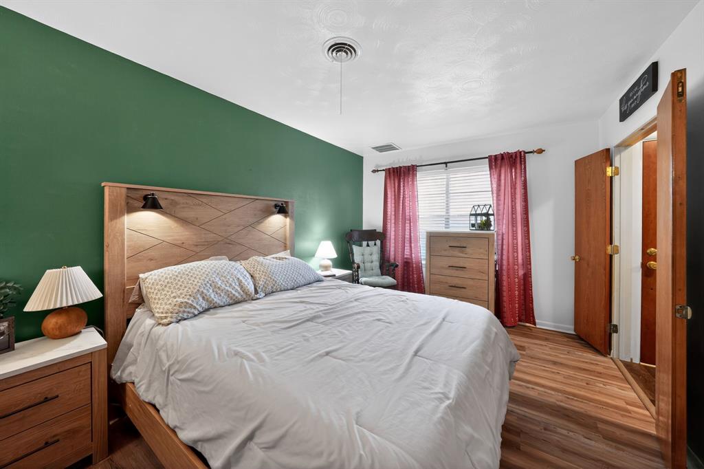 Lyndale #3 - Residential