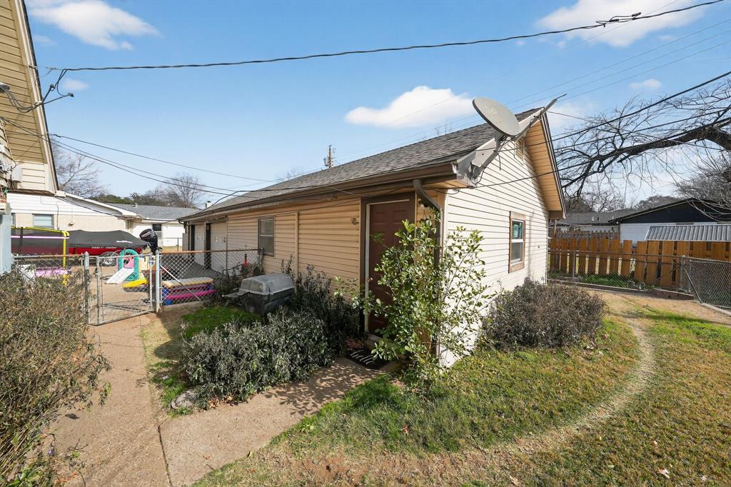 Lyndale #3 - Residential