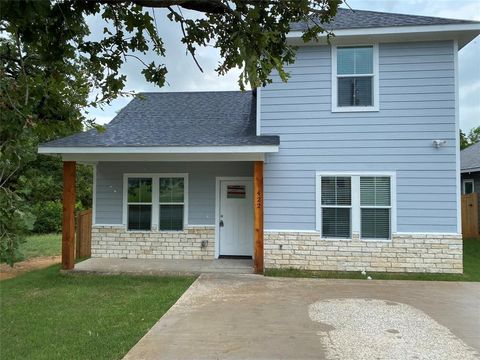 422 W Coffin Street Denison TX 75020