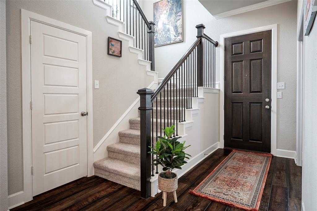 1507 Rose Willow Way
