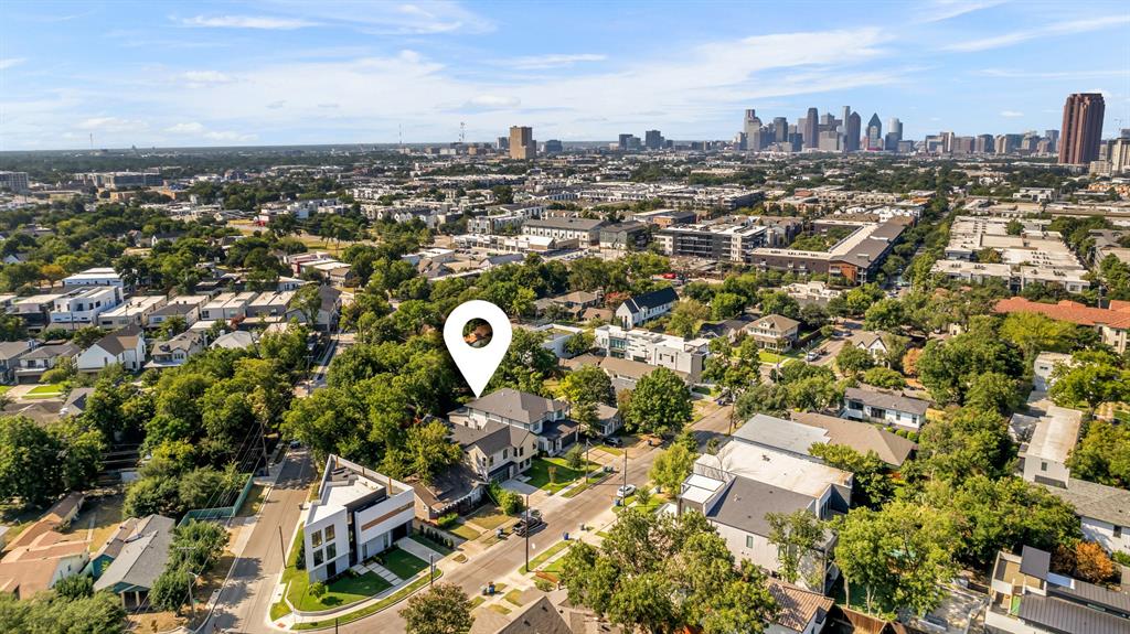 Henderson Avenue - Residential