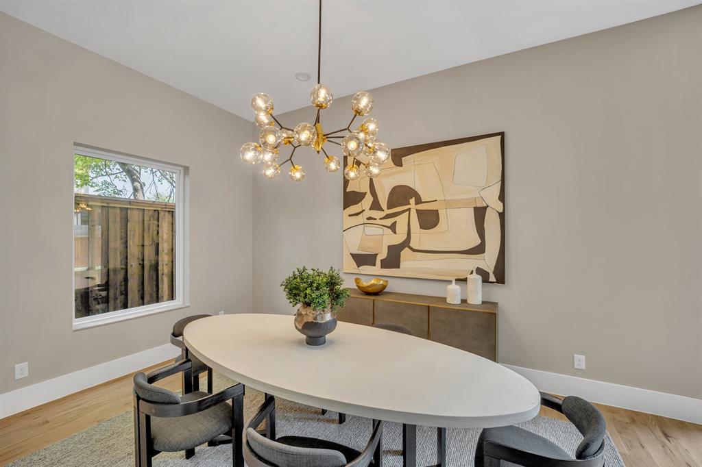 Henderson Avenue - Residential