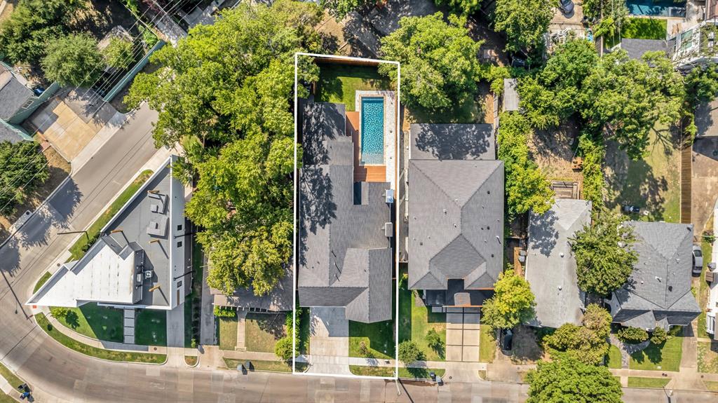 Henderson Avenue - Residential