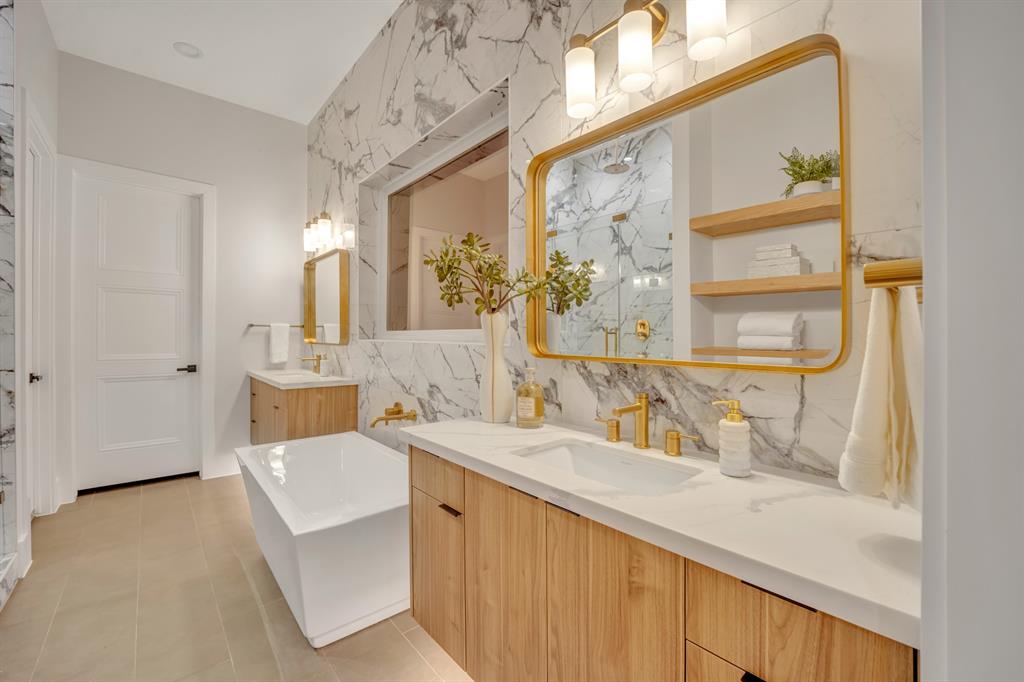 Henderson Avenue - Residential