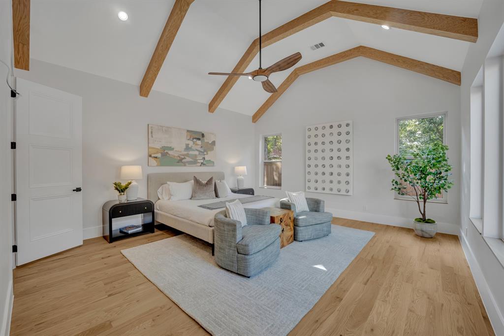 Henderson Avenue - Residential