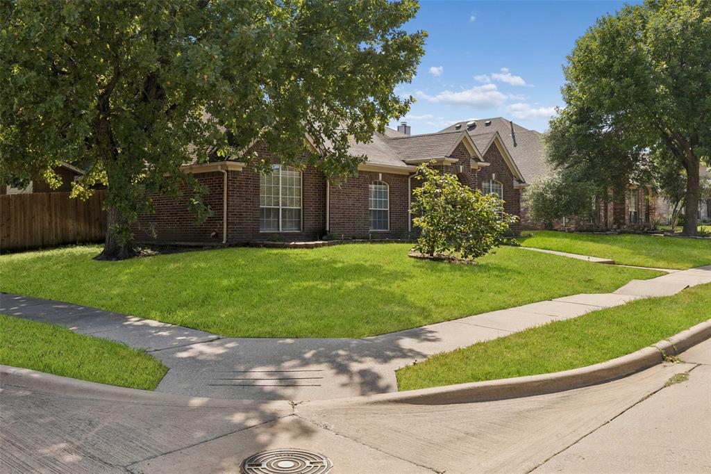 728 Lauren Way