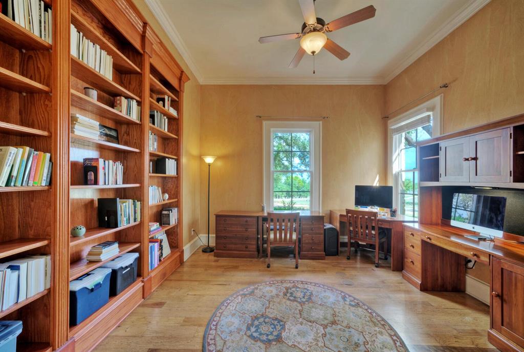 Settlers Ranch - Land