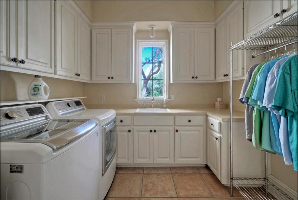 Settlers Ranch - Land