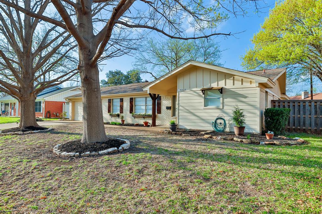 7217 Green Meadow Drive