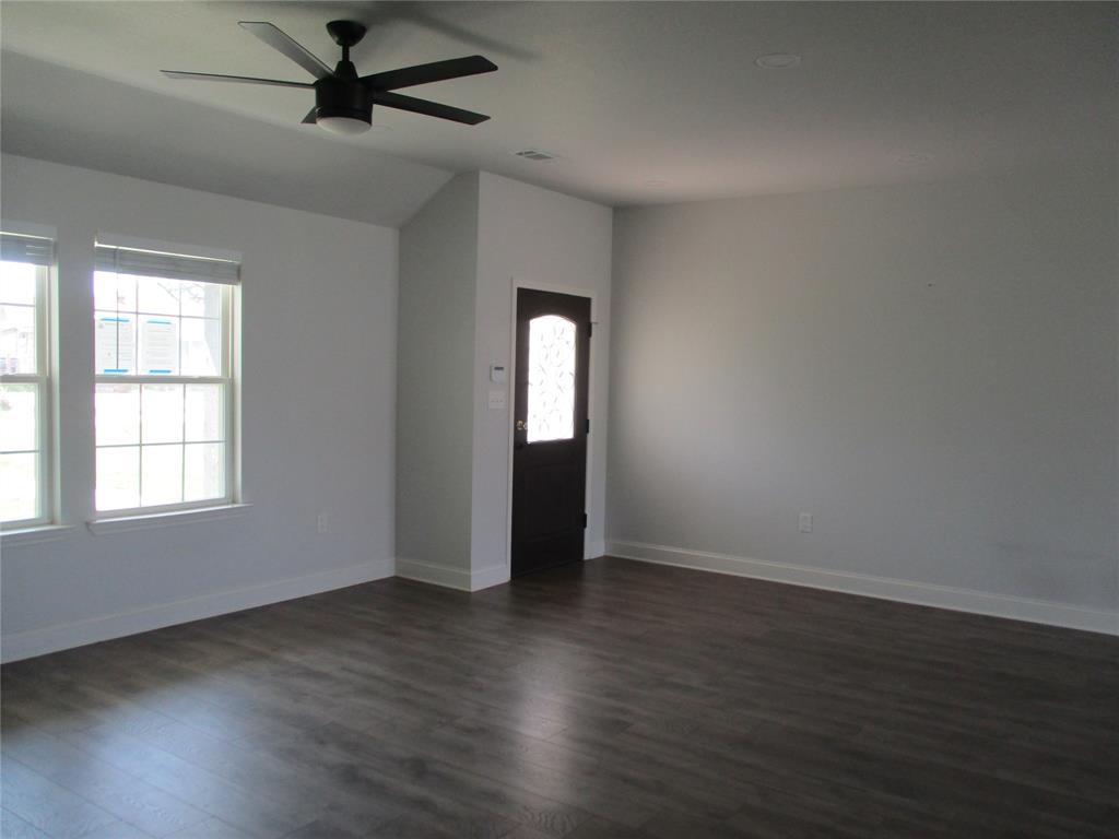 107 Tanglewood Drive