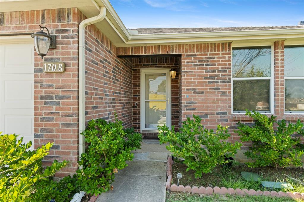 1708 Creek Bend Lane