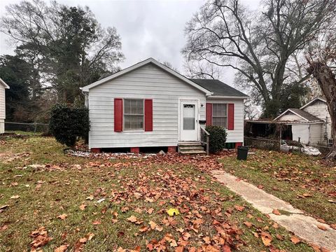 209 S Roosevelt Street Minden LA 71075