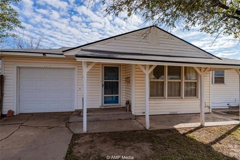 2025 Avenue Avenue N Anson TX 79501