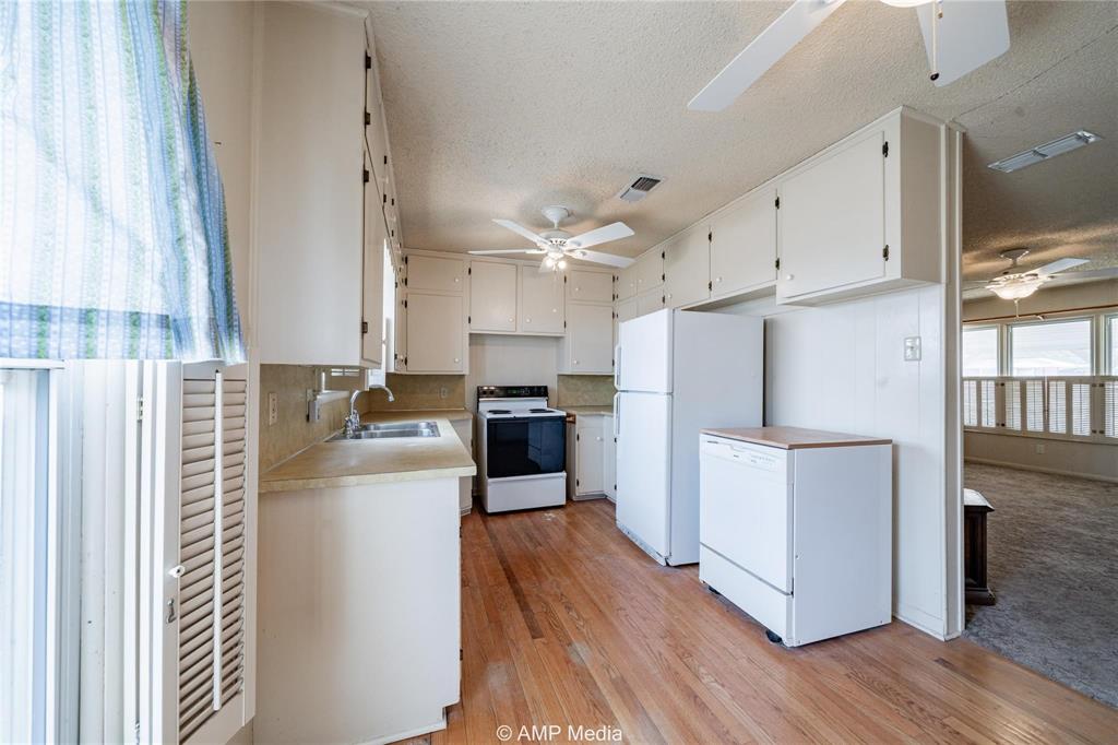 2025 Avenue Avenue N