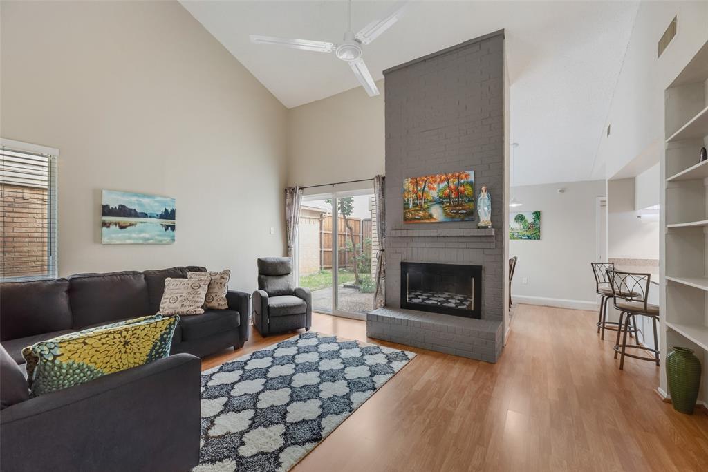 2662 Via Los Altos