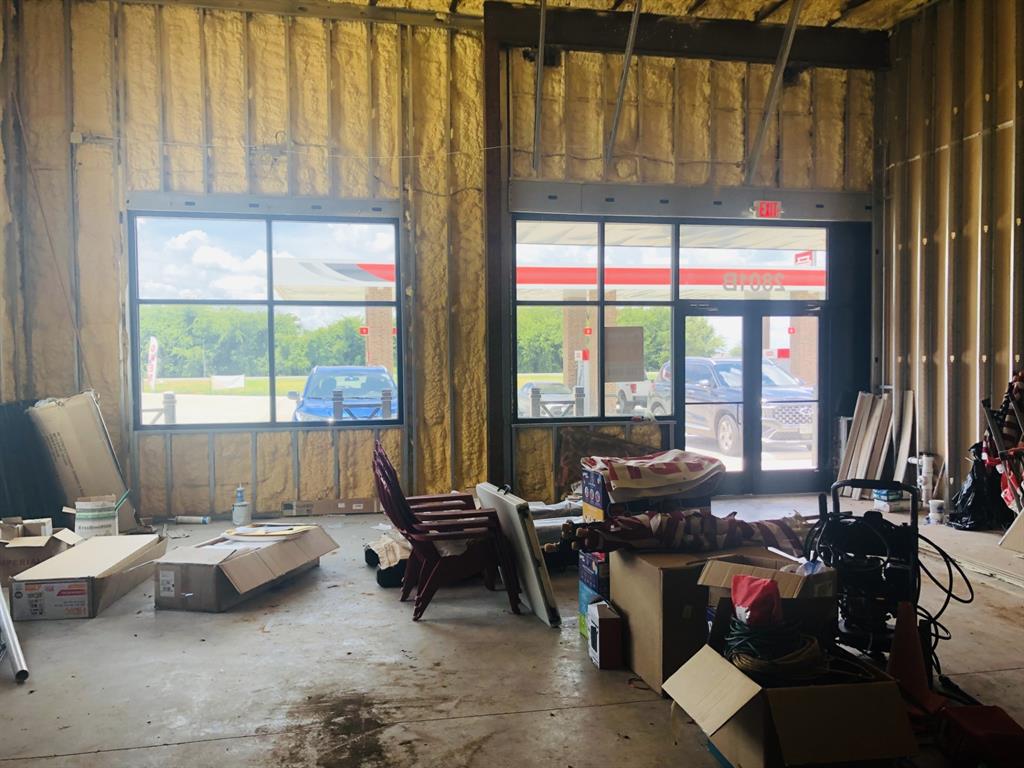 Laguna Vista - Commercial Lease