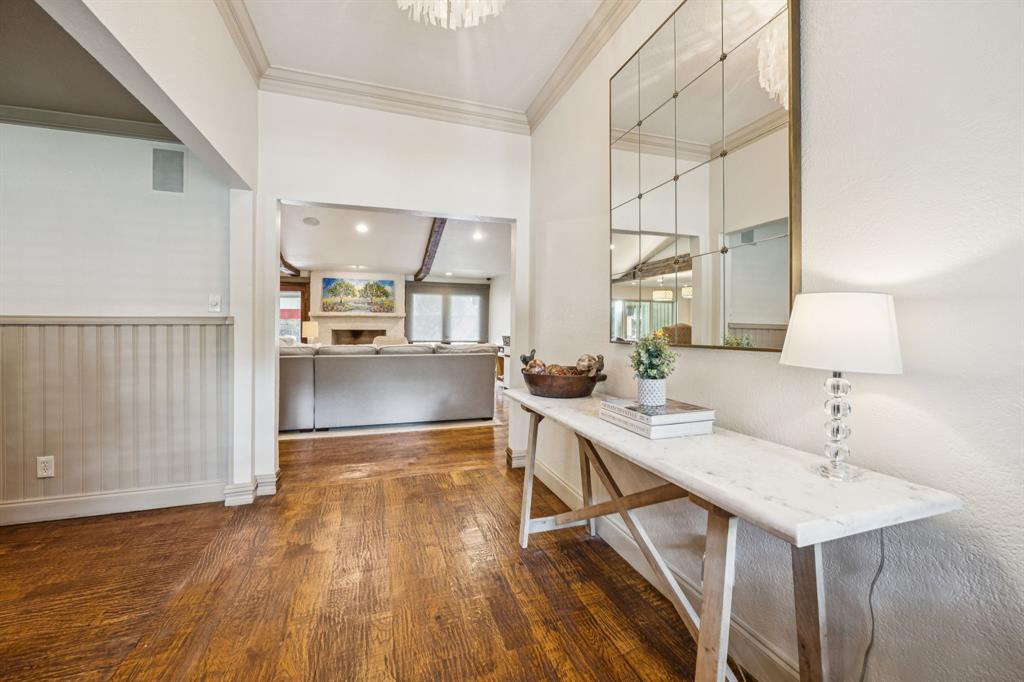 WINDSOR PARK REV - Residential