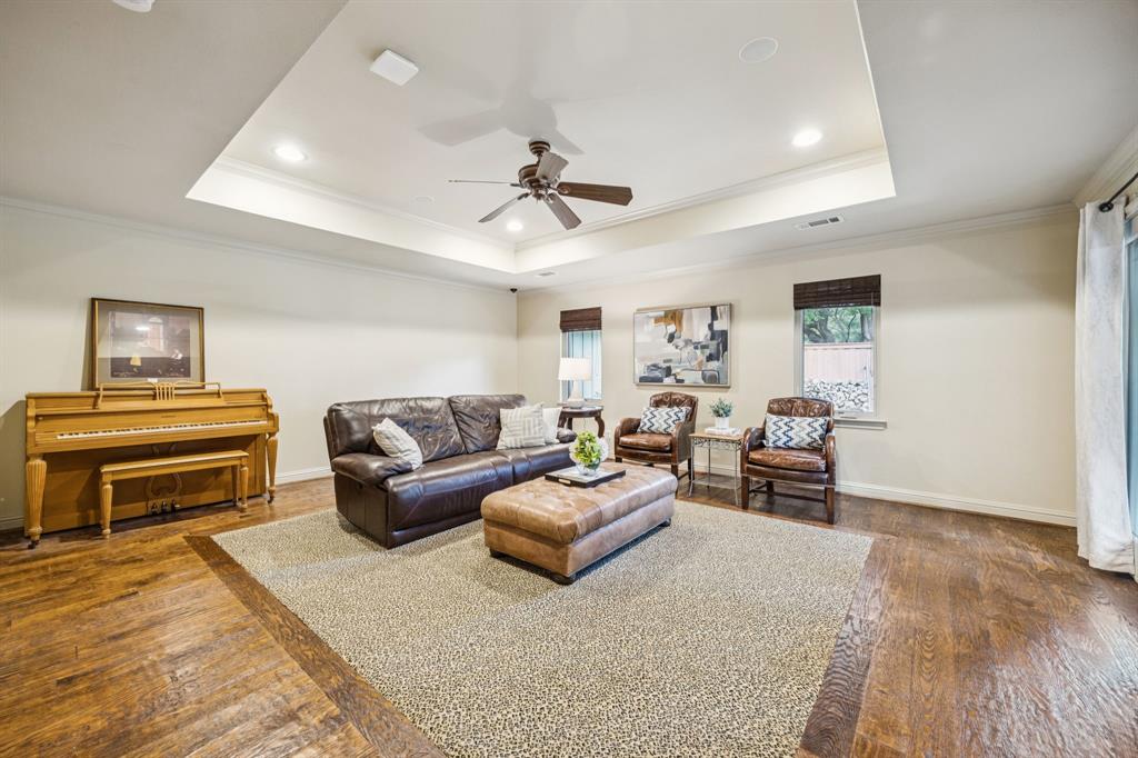 WINDSOR PARK REV - Residential